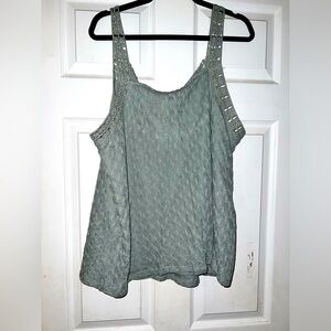 NWT MAURICES TOP!